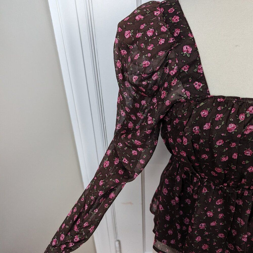 ASTR the Label Floral Print Smocked Babydoll Top in Brown Pink Ditsy - Picture 5 of 9